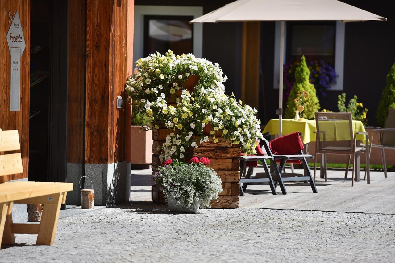 Hotel Roberta Alpine Livigno Exterior foto